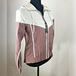 Nike Sportswear Wind Runner Women's Jacket Size XS